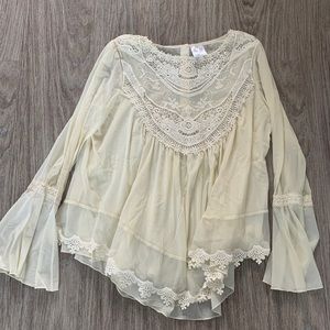 Lace top